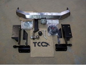 Фаркоп надпись Mitsubishi, усиленный, шар E нержавеющий, на авто без бампера для Mitsubishi L200 № TCU00139N